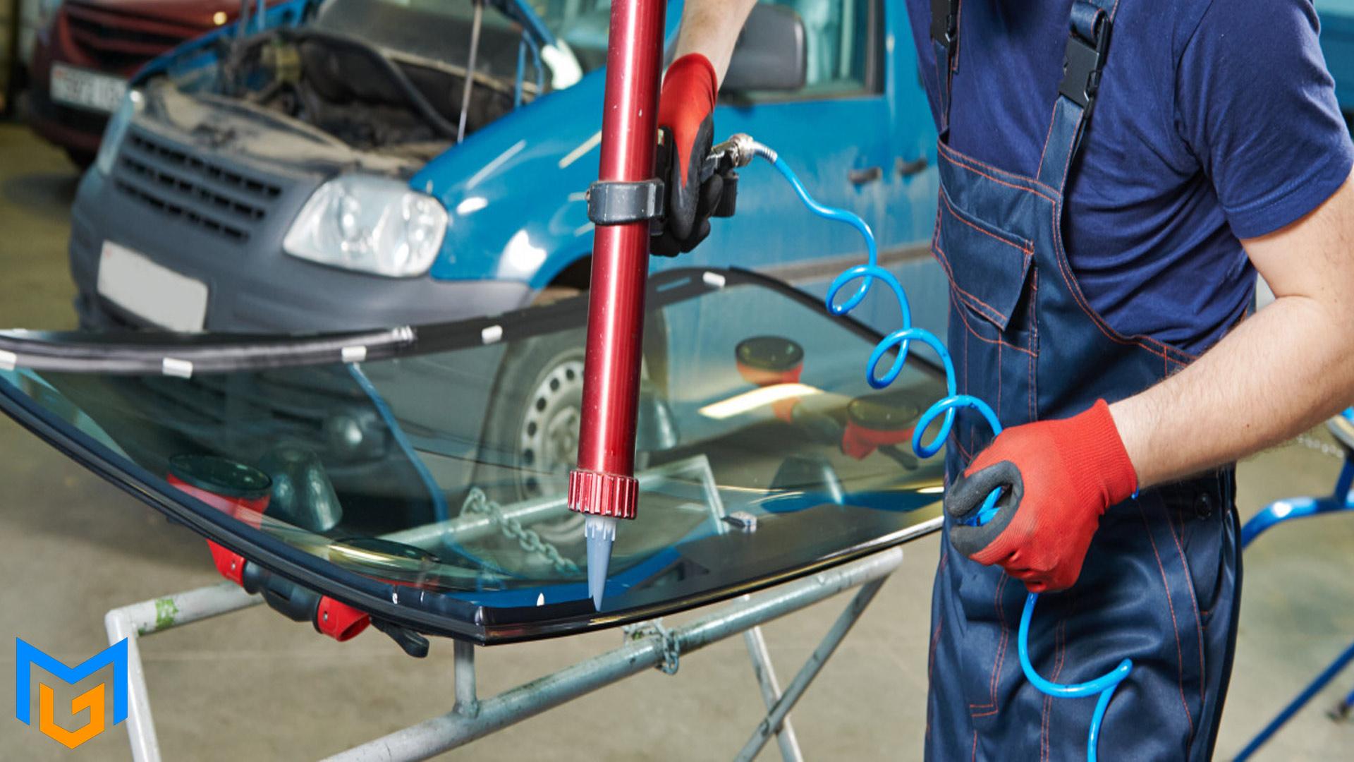 چسب‌کاری استاندار شیشه جلو