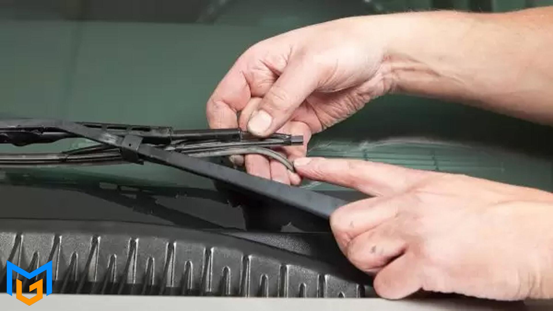 خرابی لاستیک تیغه برف پاک کن