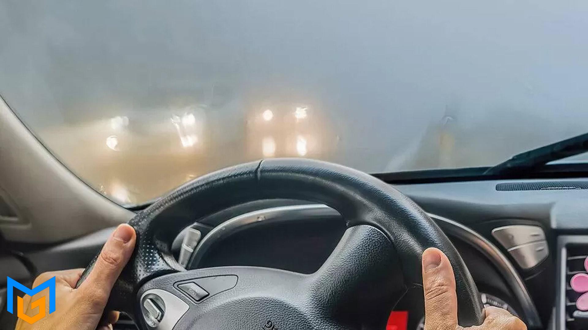  تشکیل بخار روی شیشه 